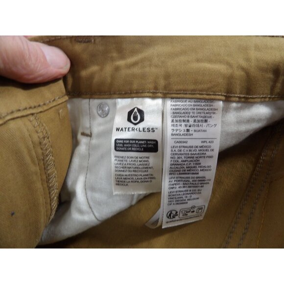 Levi 502 Taper Light Brown Denim Jeans W36 L30 NWT - Picture 5 of 5